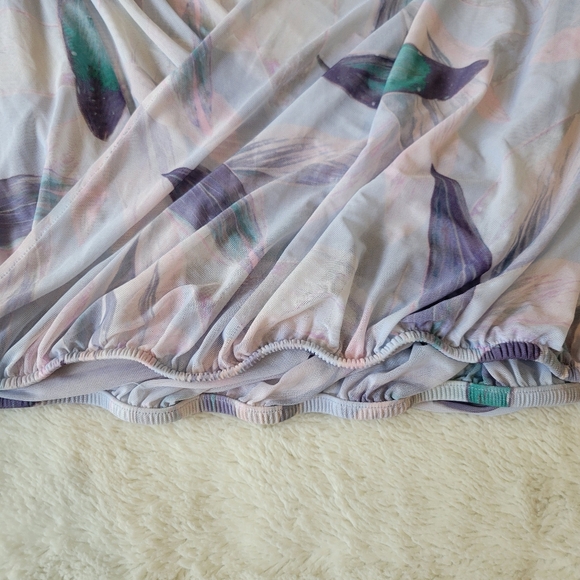 Fabletics Top Bundle - Picture 7 of 9